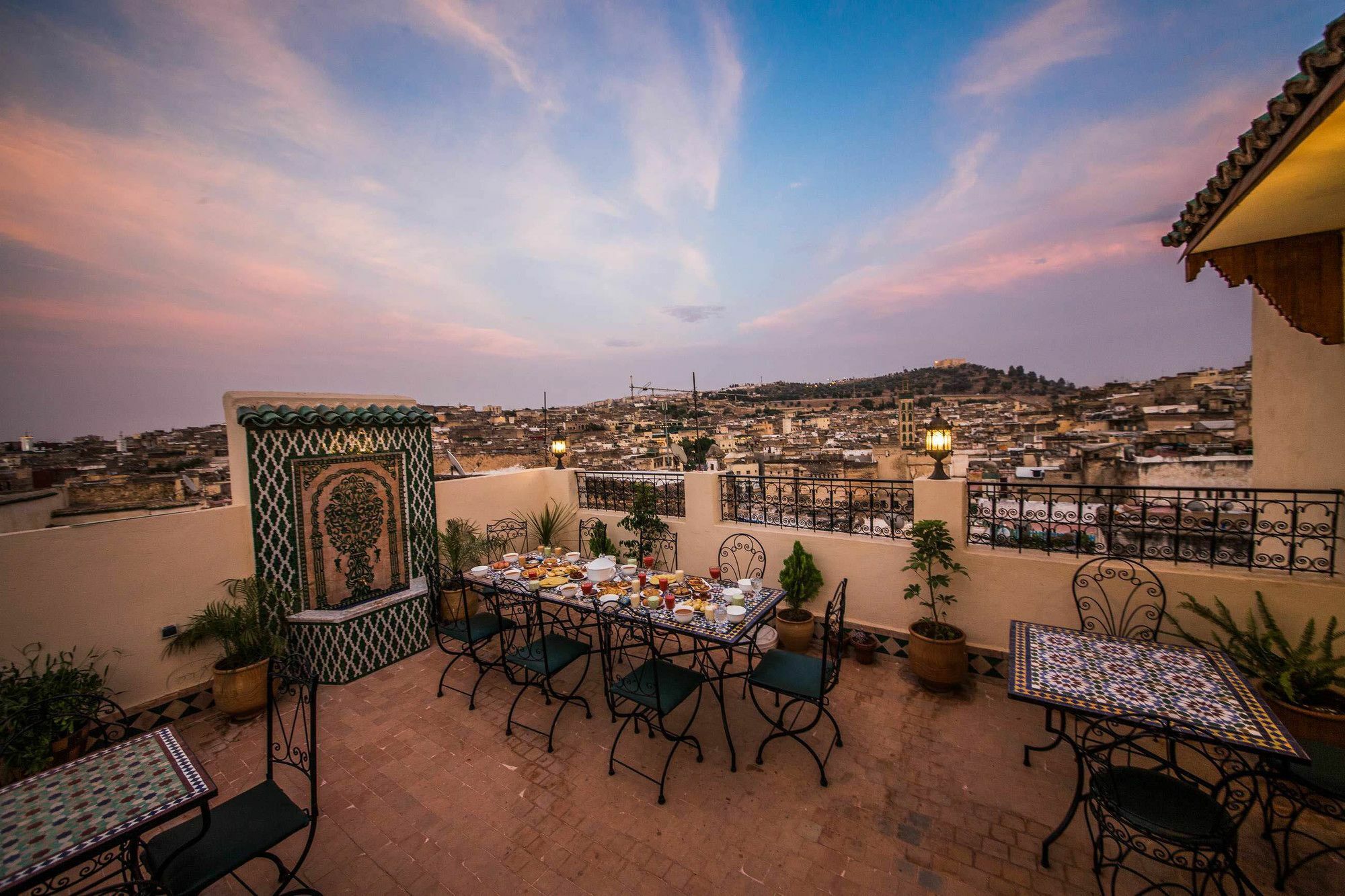 Riad Ouliya Fes Luaran gambar