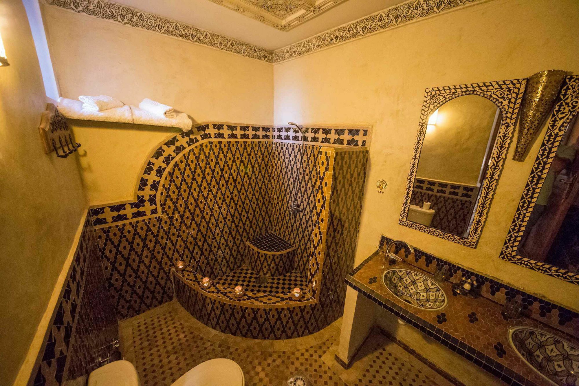 Riad Ouliya Fes Luaran gambar