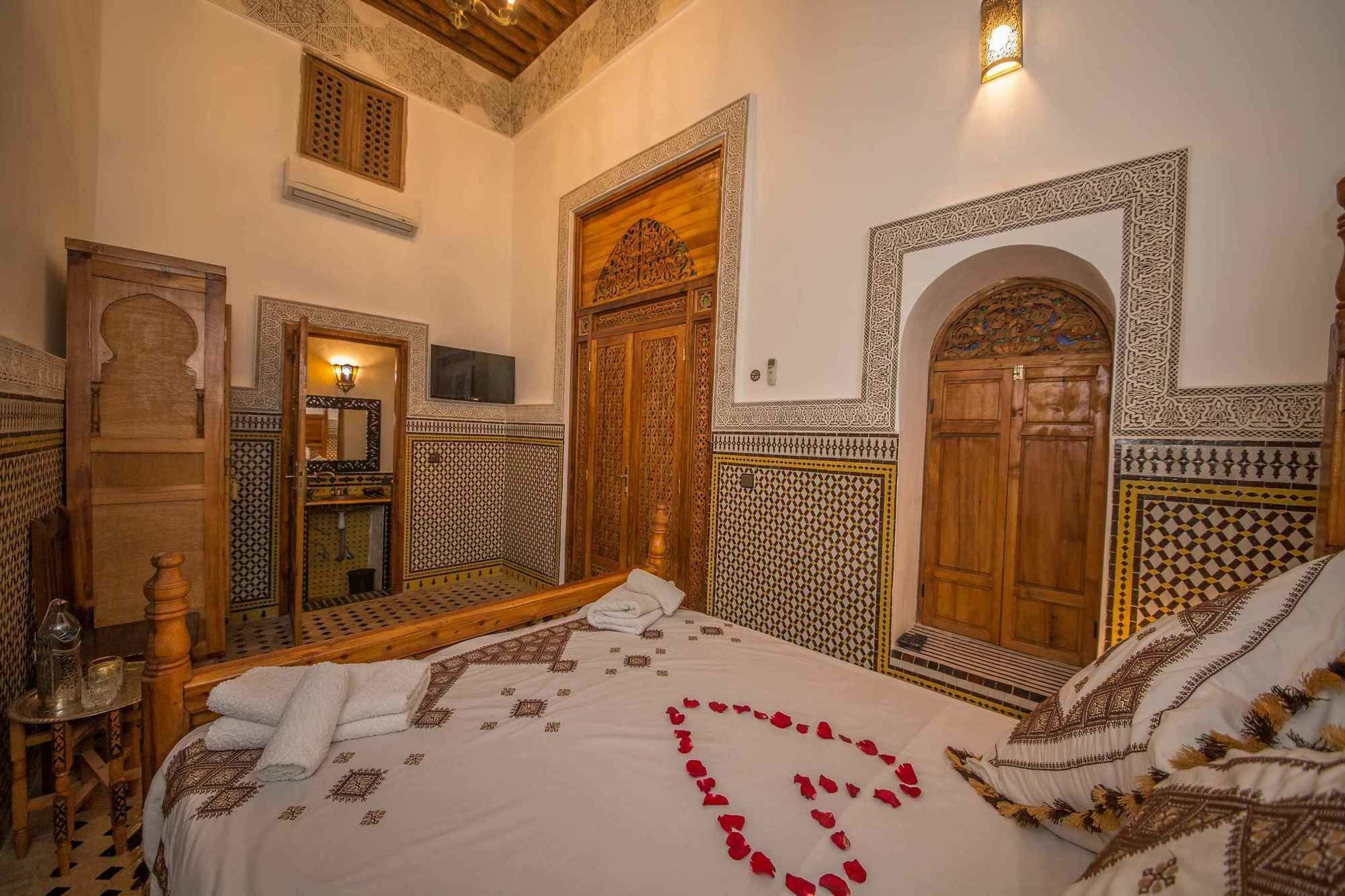 Riad Ouliya Fes Luaran gambar